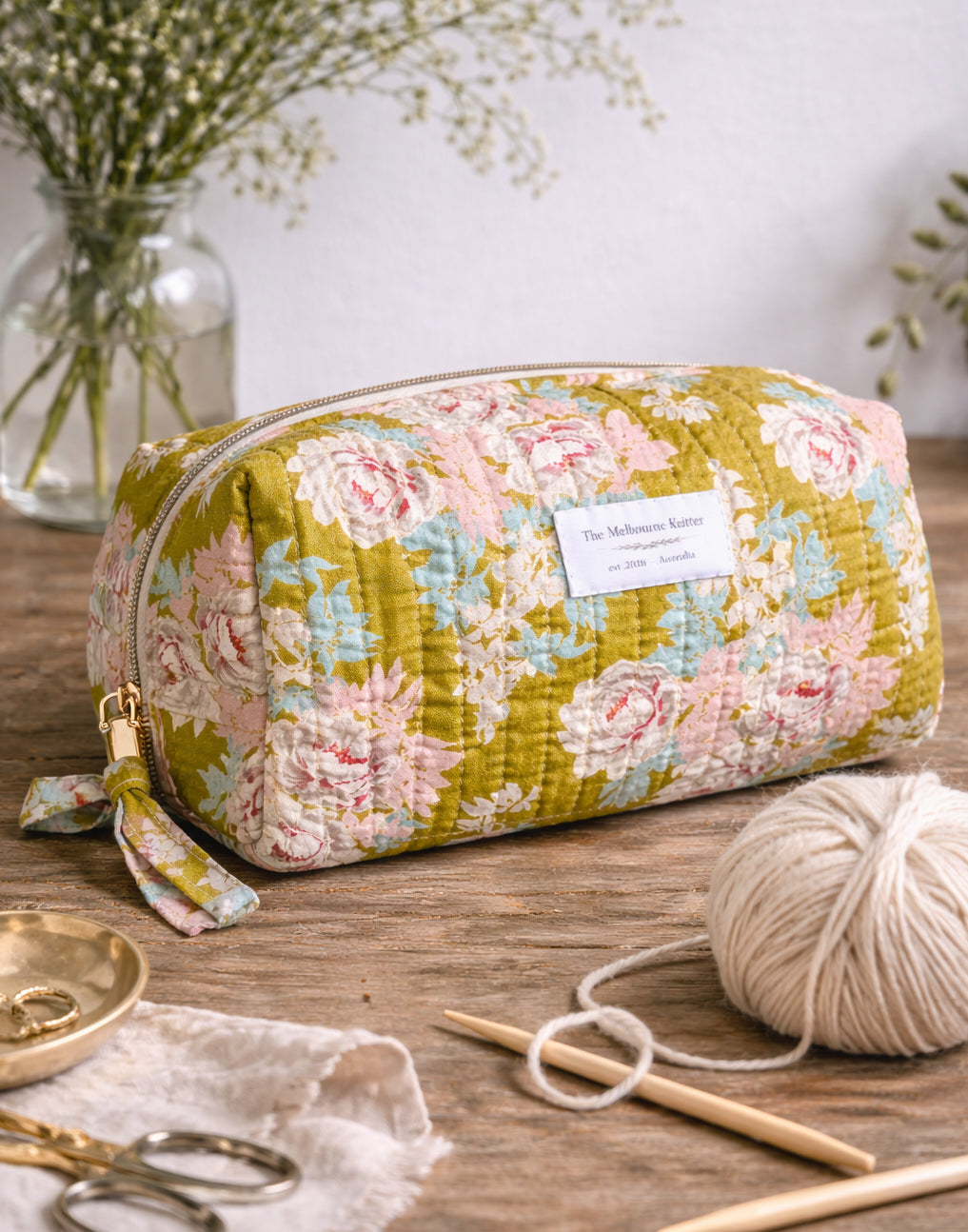 Zip Up Quilted Project Pouch - Forties Retro - Small
