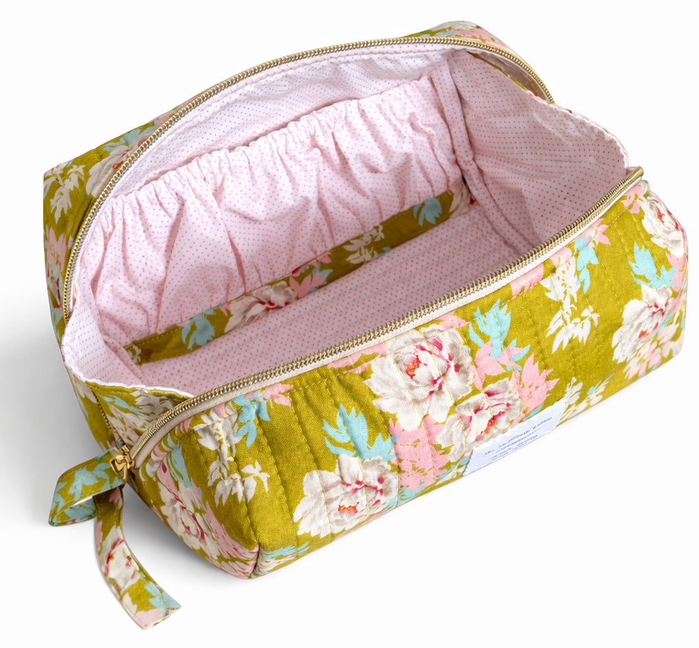 Zip Up Quilted Project Pouch - Forties Retro - Small